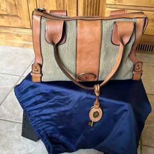 Fossil bag